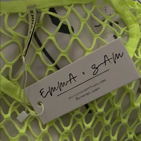 Emma & Sam Cover Up - Picture 3 of 3